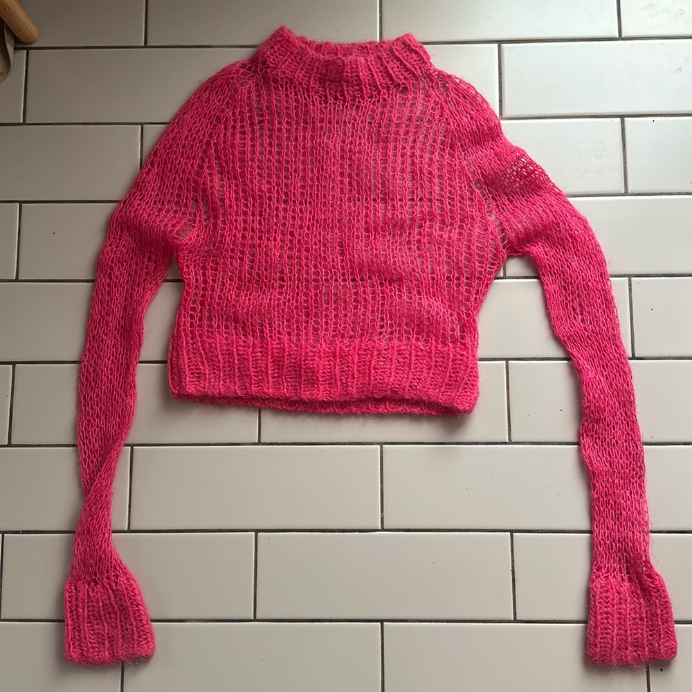 Celine stiched sweater - size medium - pink